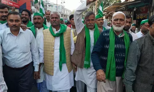 किसान आंदोलन की बरसी पर पूरे प्रदेश में किसानों का मोर्चा धरना किसान आंदोलन की बरसी पर पूरे प्रदेश में किसानों का मोर्चा धरना