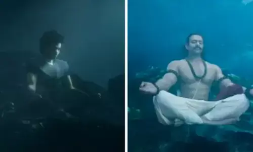 यूट्यूबर ने आदिपुरुष से प्रभास की सीन को ऐसा बदला कि लोग खा गए गच्चा, बोले- इस एडिट के सामने 500 करोड़ की फिल्म फीकी यूट्यूबर ने आदिपुरुष से प्रभास की सीन को ऐसा बदला कि लोग खा गए गच्चा, बोले- इस एडिट के सामने 500 करोड़ की फिल्म फीकी