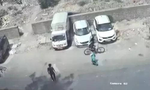 दिल्ली में श्रद्धा जैसा एक और मर्डर : पत्नी ने बेटे संग पति की हत्याकर टुकड़े फ्रिज में रखे, बाद में फेंकते थे, ऐसे हुआ खुलासा दिल्ली में श्रद्धा जैसा एक और मर्डर : पत्नी ने बेटे संग पति की हत्याकर टुकड़े फ्रिज में रखे, बाद में फेंकते थे, ऐसे हुआ खुलासा