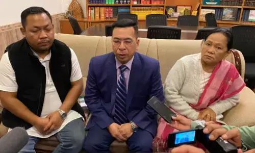 मेघालय में तीन विधायकों के इस्तीफे, इनमें दो NPP एक TMC के, जानें- वजह मेघालय में तीन विधायकों के इस्तीफे, इनमें दो NPP एक TMC के, जानें- वजह