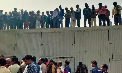 Big Breaking News: भरभरा कर गिरी मकान की छत मजदूर की दबकर मौत