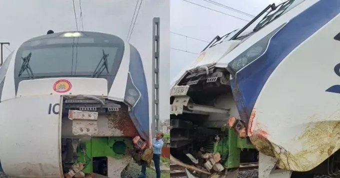 Vande Bharat Express Accident: चौथी बार एक बार फिर मवेशी से टकरा गई गांधीनगर-मुंबई वंदे भारत एक्सप्रेस Vande Bharat Express Accident: चौथी बार एक बार फिर मवेशी से टकरा गई गांधीनगर-मुंबई वंदे भारत एक्सप्रेस