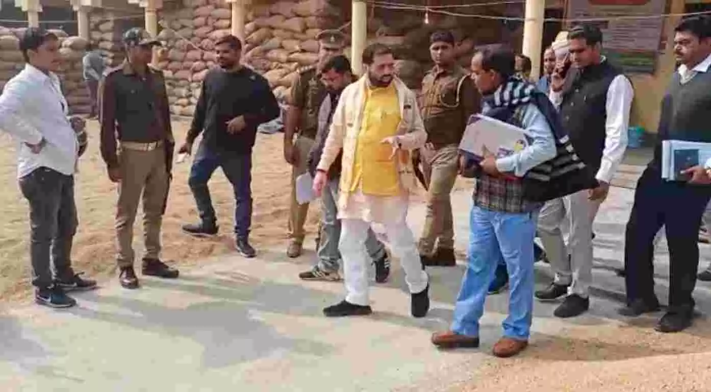 राज्यमंत्री सतीश चंद्र शर्मा ने नवीन मंडी धान क्रय केन्द्र का निरीक्षण कर दिये आवश्यक दिशा निर्देश