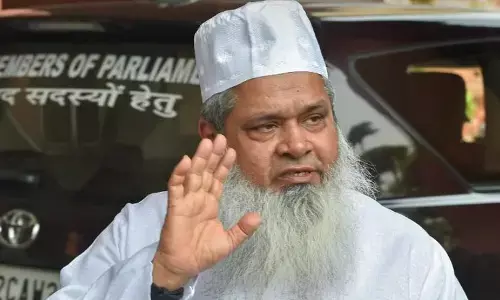 рдореИрдВ рдЕрдкрдиреЗ рд╢рдмреНрдж рд╡рд╛рдкрд╕ рд▓реЗрддрд╛ рд╣реВрдВтАж рд╣рд┐рдВрджреВ рд▓рдбрд╝рдХрд┐рдпреЛрдВ рдкрд░ рджрд┐рдП рдмрдпрд╛рди рдкрд░ рдмрджрд░реБрджреНрджреАрди рдЕрдЬрдорд▓ рдиреЗ рдорд╛рдВрдЧреА рдорд╛рдлреА рдореИрдВ рдЕрдкрдиреЗ рд╢рдмреНрдж рд╡рд╛рдкрд╕ рд▓реЗрддрд╛ рд╣реВрдВтАж рд╣рд┐рдВрджреВ рд▓рдбрд╝рдХрд┐рдпреЛрдВ рдкрд░ рджрд┐рдП рдмрдпрд╛рди рдкрд░ рдмрджрд░реБрджреНрджреАрди рдЕрдЬрдорд▓ рдиреЗ рдорд╛рдВрдЧреА рдорд╛рдлреА