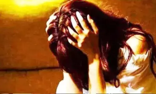 मेरी मां और मौसी मुझसे गंदा काम कराना चाहती है. सुनिए पीड़िता की आपबीती मेरी मां और मौसी मुझसे गंदा काम कराना चाहती है. सुनिए पीड़िता की आपबीती