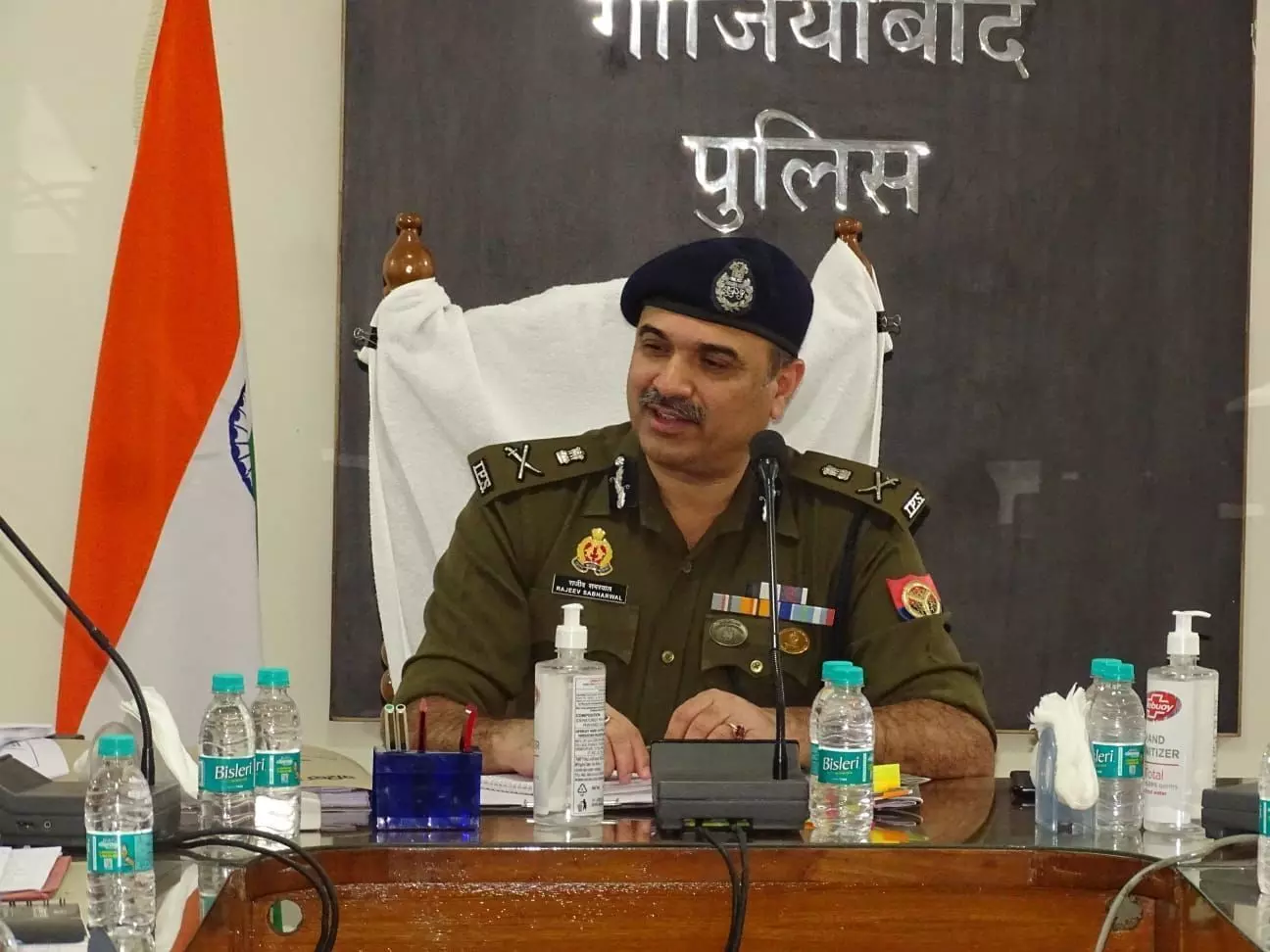 पुलिस कमिश्नर अजय कुमार मिश्रा ने गाजियाबाद में यातायात के सुगम संचालन के लिए उठाए ये आवश्यक कदम