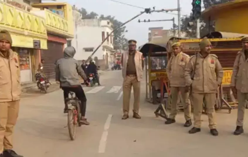 हाइ अलर्ट पर रामनगरी अयोध्या,आज ध्वस्त हुआ था रामजन्मभूमि विवादित ढांचा, सुरक्षा एजेंसियां चौकन्नी हाइ अलर्ट पर रामनगरी अयोध्या,आज ध्वस्त हुआ था रामजन्मभूमि विवादित ढांचा, सुरक्षा एजेंसियां चौकन्नी