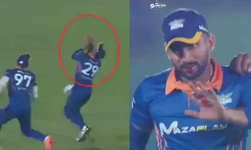 कैच करते समय इस प्लेयर के टूटे दांत, मुंह से आया खून; लाइव मैच में मैदान से गया बाहर कैच करते समय इस प्लेयर के टूटे दांत, मुंह से आया खून; लाइव मैच में मैदान से गया बाहर