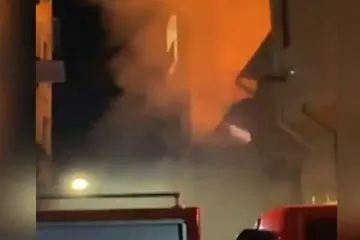 नोएडा के एक रेस्तरां में लगी भीषण आग,फंसे चार लोगों को सकुशल निकाला गया