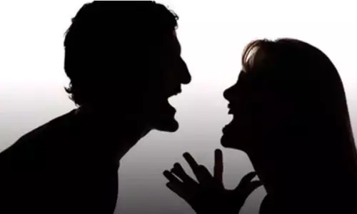 UP : रात में दो बार सेक्स करने से पत्नी ने किया मना तो गुस्साए पति ने उठाया ऐसा खौफनाक कदम...जानकर होश उड़ जाएंगे!