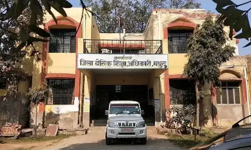 मेरठ-मथुरा समेत 6 जिलों के जिला बेसिक शिक्षा अधिकारी हटाए गए, 6 जिलों में नए BSA की तैनाती, देखिए- लिस्ट मेरठ-मथुरा समेत 6 जिलों के जिला बेसिक शिक्षा अधिकारी हटाए गए, 6 जिलों में नए BSA की तैनाती, देखिए- लिस्ट