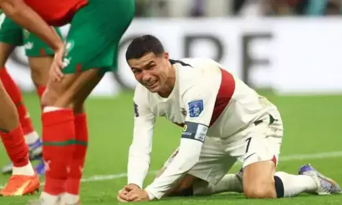 FIFA World Cup: पुर्तगाल की हार बर्दाश्त नहीं कर पाए क्रिस्टियानो रोनाल्डो, फूट-फूटकर रोने लगे- Video
