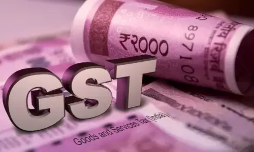 GST टीम की छापेमारी से व्यापारियों में रोष, बोलें उत्पीड़न बंद हो GST टीम की छापेमारी से व्यापारियों में रोष, बोलें उत्पीड़न बंद हो