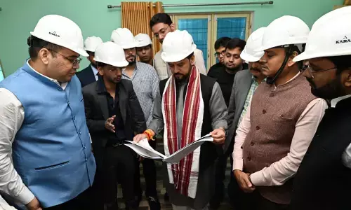 केंद्रीय मंत्री अनुराग ठाकुर ने किया सिगरा स्टेडियम का दौरा, खिलाड़ियों की सुविधा के लिए बन रहे मल्टीस्पोर्ट्स इनडोर स्टेडियम के काम में तेजी लाने का दिया निर्देश केंद्रीय मंत्री अनुराग ठाकुर ने किया सिगरा स्टेडियम का दौरा, खिलाड़ियों की सुविधा के लिए बन रहे मल्टीस्पोर्ट्स इनडोर स्टेडियम के काम में तेजी लाने का दिया निर्देश
