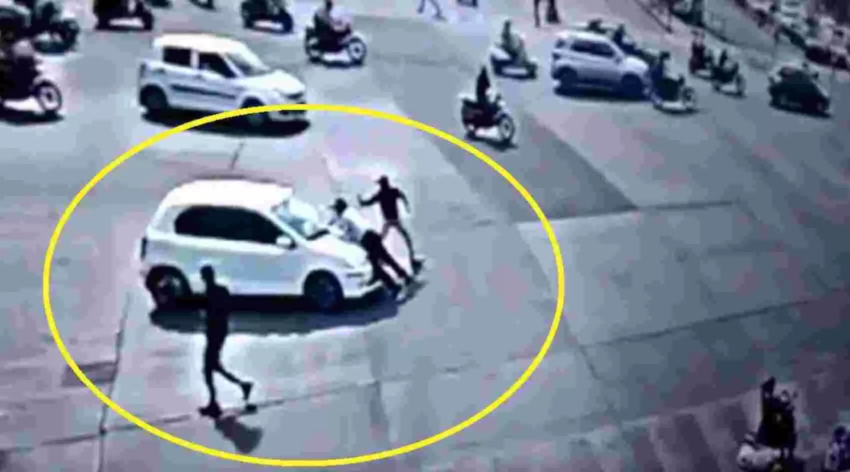 इंदौर में कार चालक ने 4KM तक ट्रैफिक कांस्टेबल को बोनट पर घसीटा, चेकिंग में गाड़ी से मिले हथियार, CCTV वीडियो आया सामने