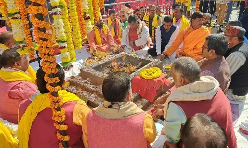 Shri Kashi Vishwanath Dham: श्रीकाशी विश्वनाथ धाम ने अपने पहले ही साल में चढ़ावे के सभी रिकॉर्ड को तोड़े
