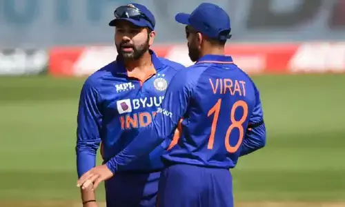 ऐसी हो सकती है BCCI की सेन्ट्रल कॉन्ट्रैक्ट लिस्ट, जानिए- टीम इंडिया का कौन सा क्रिकेटर कितना कमाएगा? ऐसी हो सकती है BCCI की सेन्ट्रल कॉन्ट्रैक्ट लिस्ट, जानिए- टीम इंडिया का कौन सा क्रिकेटर कितना कमाएगा?