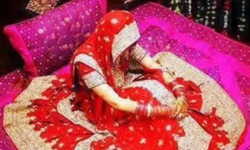 सुहागरात के दिन लड़कियों के मन में रहता है यह ख्याल,जानिए अपने पति से क्या चाहती हैं लड़कियां