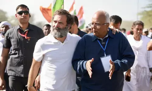 बिना लड़े कांग्रेस कैसे जीतेगी? बिना लड़े कांग्रेस कैसे जीतेगी?