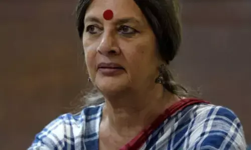 एक समृद्ध और जीवित लोकतंत्र में प्लांटेड षडयंत्र