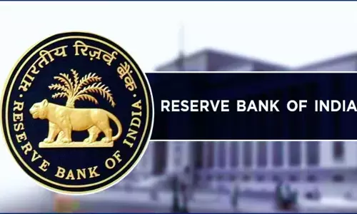 रिजर्व बैंक ने इन 20 बैंकों पर लगाया जुर्माना, कहीं इसमें आपका बैंक भी तो नहीं है, ग्राहकों पर क्या पड़ेगा असर?