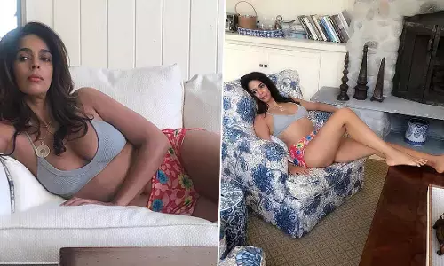 Mallika Sherawat Sexy Photos: मल्लिका शेरावत की बोल्ड फोटोज ने इंटरनेट पर मचाई तबाही, हॉटनेस से उड़ा रही हैं गर्दा