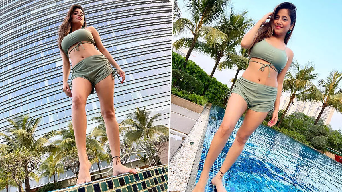 Kate Sharma Sexy Video: Kate Sharma ने हॉट बिकनी पहन स्विमिंग पूल में लगाई आग, एक्ट्रेस की हॉटनेस ने धड़काया यूजर्स का दिल Kate Sharma Sexy Video: Kate Sharma ने हॉट बिकनी पहन स्विमिंग पूल में लगाई आग, एक्ट्रेस की हॉटनेस ने धड़काया यूजर्स का दिल