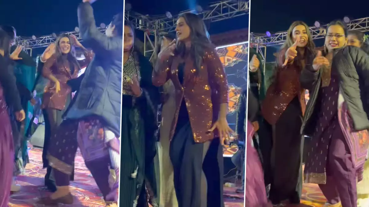 Bhojpuri Actor Akshara Singh Ki Sex Video - Akshara Singh Sexy Video: Bhojpuri actress Akshara Singh danced in sexy  style, video went viral | Akshara Singh Sexy Video: à¤­à¥‹à¤œà¤ªà¥à¤°à¥€ à¤à¤•à¥à¤Ÿà¥à¤°à¥‡à¤¸ à¤…à¤•à¥à¤·à¤°à¤¾  à¤¸à¤¿à¤‚à¤¹ à¤¨à¥‡ à¤¸à¥‡à¤•à¥à¤¸à¥€ à¤¸à¥à¤Ÿà¤¾à¤‡à¤² à¤®à¥