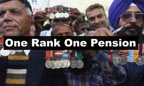 One Rank One Pension: मोदी सरकार का बड़ा फैसला, वन रैंक वन पेंशन स्कीम में संशोधन को दी मंजूरी