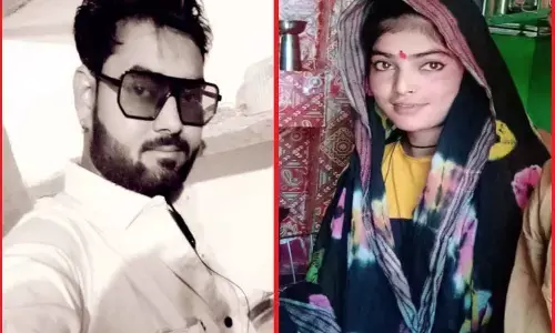 Crime News: शादीशुदा प्रेमिका को मौत के घाट उतारकर प्रेमी ने किया सुसाइड, कोहराम मचा, जानिए पूरा मामला Crime News: शादीशुदा प्रेमिका को मौत के घाट उतारकर प्रेमी ने किया सुसाइड, कोहराम मचा, जानिए पूरा मामला