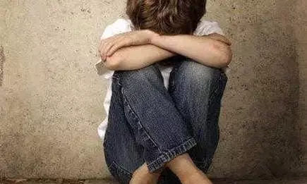 पीएसी के जवान ने बच्चे के साथ किया दुष्कर्म, टॉफी दिलाने के बहाने साथ ले गया