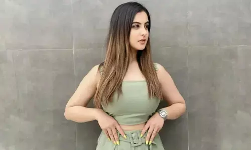 Tunisha Sharma: рддреБрдирд┐рд╢рд╛ рдХреЛ рдЦреЛрдиреЗ рдХрд╛ рдЧрдо рдирд╣реАрдВ рдЭреЗрд▓ рдкрд╛ рд░рд╣реАрдВ рдорд╛рдВ, рдмреЙрдбреА рджреЗрдЦрдиреЗ рдХреЗ рдмрд╛рдж рд╣реБрдИрдВ рдмреЗрд╕реБрдз, рджреЗрдЦ рдирд╣реАрдВ рд░реБрдХреЗрдВрдЧреЗ рдЖрдВрд╕реВ Tunisha Sharma: рддреБрдирд┐рд╢рд╛ рдХреЛ рдЦреЛрдиреЗ рдХрд╛ рдЧрдо рдирд╣реАрдВ рдЭреЗрд▓ рдкрд╛ рд░рд╣реАрдВ рдорд╛рдВ, рдмреЙрдбреА рджреЗрдЦрдиреЗ рдХреЗ рдмрд╛рдж рд╣реБрдИрдВ рдмреЗрд╕реБрдз, рджреЗрдЦ рдирд╣реАрдВ рд░реБрдХреЗрдВрдЧреЗ рдЖрдВрд╕реВ