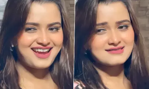 Neelam Giri Sexy Video: भोजपुरी एक्ट्रेस Neelam Giri के हॉट एक्सप्रेशंस देखकर मचला फैंस का दिल, देखें ये Sexy Video Neelam Giri Sexy Video: भोजपुरी एक्ट्रेस Neelam Giri के हॉट एक्सप्रेशंस देखकर मचला फैंस का दिल, देखें ये Sexy Video