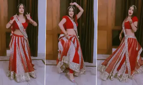 Shweta Mhara hot Video: भोजपुरी एक्ट्रेस श्वेता म्हारा ने सेक्सी साड़ी पहनकर लचकाई कमर, हॉट वीडियो हुआ Viral Shweta Mhara hot Video: भोजपुरी एक्ट्रेस श्वेता म्हारा ने सेक्सी साड़ी पहनकर लचकाई कमर, हॉट वीडियो हुआ Viral