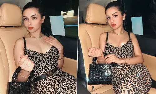 Avneet Kaur Hot Photos: टीवी एक्ट्रेस अवनीत कौर की सुपर हॉट फोटोज देखकर खुश हुए फैंस Avneet Kaur Hot Photos: टीवी एक्ट्रेस अवनीत कौर की सुपर हॉट फोटोज देखकर खुश हुए फैंस