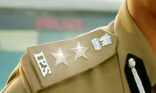 यूपी में 47 IPS अधिकारियों को मिला नई साल में पहले दिन प्रमोशन, ADG, IG, DIG तो 2010 बैच को मिला सलेक्शन ग्रेड, देखिए पूरी सूची यूपी में 47 IPS अधिकारियों को मिला नई साल में पहले दिन प्रमोशन, ADG, IG, DIG तो 2010 बैच को मिला सलेक्शन ग्रेड, देखिए पूरी सूची