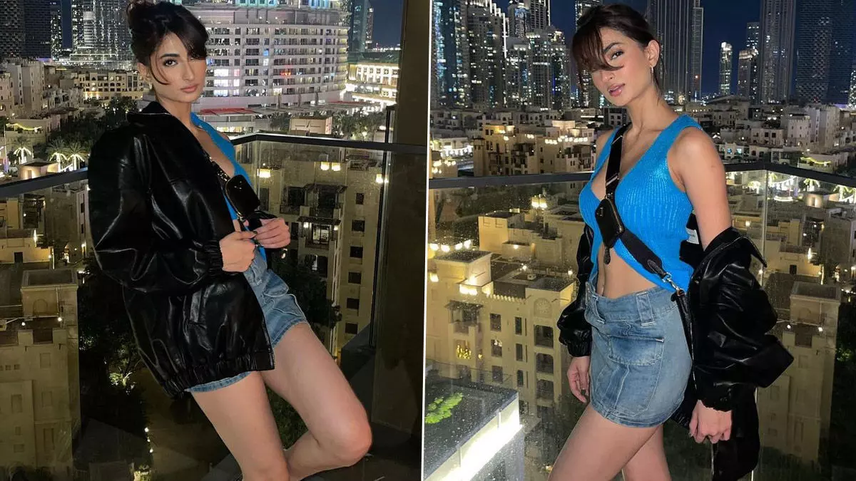 Palak Tiwari Sexy Video: Palak Tiwari ने सेक्सी टॉप पहन बालकनी में दिए सेक्सी पोज, सिजलिंग अवतार देख यूजर्स हार बैठे अपना दिल Palak Tiwari Sexy Video: Palak Tiwari ने सेक्सी टॉप पहन बालकनी में दिए सेक्सी पोज, सिजलिंग अवतार देख यूजर्स हार बैठे अपना दिल