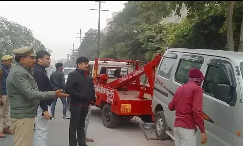 खबर का असर : डग्गामार वाहनों के खिलाफ चला परिवहन विभाग का हंटर,21 वाहन जब्त खबर का असर : डग्गामार वाहनों के खिलाफ चला परिवहन विभाग का हंटर,21 वाहन जब्त