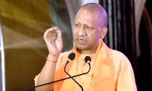 Live News : अनुदेशक शिक्षामित्र करें पुकार, 15 दिन मानदेय दे दे सरकार