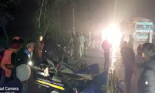 Bihar News : गया और कटिहार जिले में हुए दो अलग-अलग सड़क हादसों में 10 लोगों की मौत