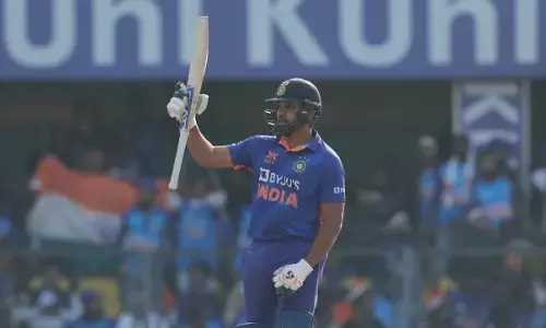 INDvsSL 1st ODI LIVE Score: रोहित शर्मा ने जड़ी ताबड़तोड़ फिफ्टी, शुभमन गिल भी फिफ्टी के करीब, 15 ओवर के बाद स्कोर 102 रन INDvsSL 1st ODI LIVE Score: रोहित शर्मा ने जड़ी ताबड़तोड़ फिफ्टी, शुभमन गिल भी फिफ्टी के करीब, 15 ओवर के बाद स्कोर 102 रन