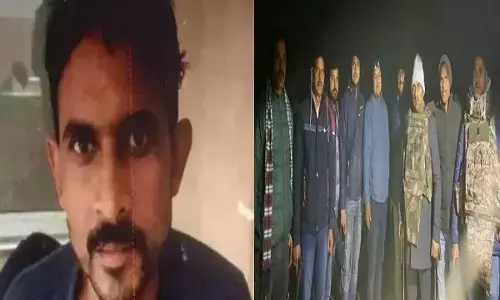 आगरा में इनामी बदमाश का एनकाउंटरः पुलिस अभिरक्षा से फरार हुआ था बदमाश विनय श्रोतिया, STF ने कर दिया ढेर आगरा में इनामी बदमाश का एनकाउंटरः पुलिस अभिरक्षा से फरार हुआ था बदमाश विनय श्रोतिया, STF ने कर दिया ढेर
