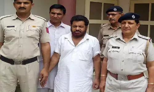 рддрдВрддреНрд░-рдордВрддреНрд░ рдХреА рдЖрдбрд╝ рдореЗрдВ 100 рдорд╣рд┐рд▓рд╛рдУрдВ рд╕реЗ рд░реЗрдк, рд╣рд░рд┐рдпрд╛рдгрд╛ рдХреЗ рдЗрд╕ рдмрд╛рдмрд╛ рдХреЛ рдорд┐рд▓реА 14 рд╕рд╛рд▓ рдХреА рд╕рдЬрд╛ рддрдВрддреНрд░-рдордВрддреНрд░ рдХреА рдЖрдбрд╝ рдореЗрдВ 100 рдорд╣рд┐рд▓рд╛рдУрдВ рд╕реЗ рд░реЗрдк, рд╣рд░рд┐рдпрд╛рдгрд╛ рдХреЗ рдЗрд╕ рдмрд╛рдмрд╛ рдХреЛ рдорд┐рд▓реА 14 рд╕рд╛рд▓ рдХреА рд╕рдЬрд╛