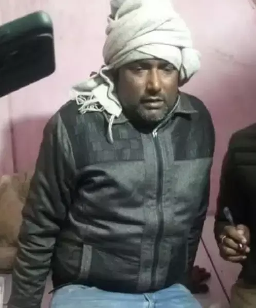 Deoria: व्यवसाई को गोली मारकर बदमाशों ने लूटे पांच लाख