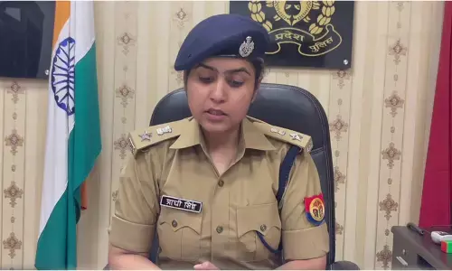 श्रावस्ती की पहली महिला SP बनीं IPS प्राची सिंह, तेज तर्रार और जांबाज अफसरों में होती है गिनती श्रावस्ती की पहली महिला SP बनीं IPS प्राची सिंह, तेज तर्रार और जांबाज अफसरों में होती है गिनती