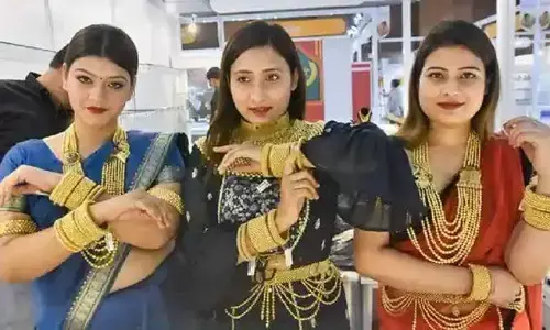 рд╕реЛрдирд╛ рд╣реБрдЖ рдорд╣рдВрдЧрд╛, рдЪрд╛рдВрджреА рд╣реБрдИ рд╕рд╕реНрддреА, рдЪреЗрдХ рдХрд░реЗрдВ рдХреАрдорддреЛрдВ рдореЗрдВ рдХрд┐рддрдиреА рдЖрдИ рдЧрд┐рд░рд╛рд╡рдЯ? рд╕реЛрдирд╛ рд╣реБрдЖ рдорд╣рдВрдЧрд╛, рдЪрд╛рдВрджреА рд╣реБрдИ рд╕рд╕реНрддреА, рдЪреЗрдХ рдХрд░реЗрдВ рдХреАрдорддреЛрдВ рдореЗрдВ рдХрд┐рддрдиреА рдЖрдИ рдЧрд┐рд░рд╛рд╡рдЯ?