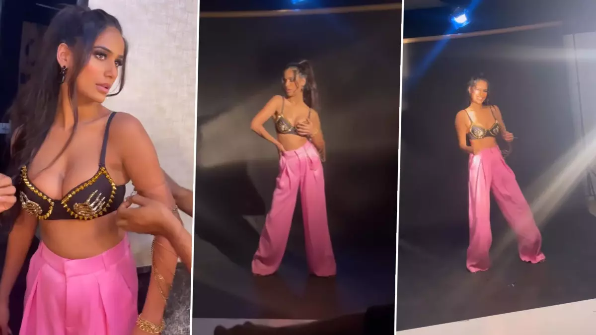 Poonam Pandey Sexy Video: पूनम पांडे ने सेक्सी स्टाइल में कराया बोल्ड फोटोशूट, हॉट वीडियो हुआ वायरल Poonam Pandey Sexy Video: पूनम पांडे ने सेक्सी स्टाइल में कराया बोल्ड फोटोशूट, हॉट वीडियो हुआ वायरल