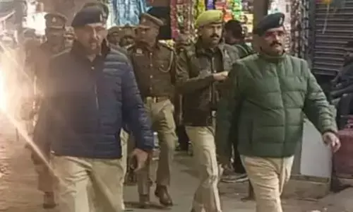 Fatehpur News: धर्मांतरण मामले में 10 नामजद और 50 अज्ञात के खिलाफ मुकदमा दर्ज Fatehpur News: धर्मांतरण मामले में 10 नामजद और 50 अज्ञात के खिलाफ मुकदमा दर्ज