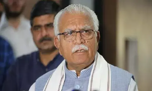 हरियाणा में मनोहर सरकार ने 48 अधिकारियों और कर्मचारियों को नौकरी से किया बाहर, देखिये पूरी लिस्ट हरियाणा में मनोहर सरकार ने 48 अधिकारियों और कर्मचारियों को नौकरी से किया बाहर, देखिये पूरी लिस्ट