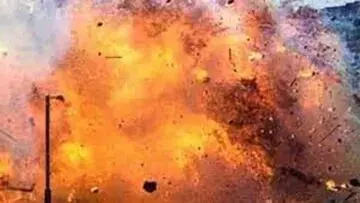 Jhansi News: झांसी में पटाखा फैक्ट्री में हुआ धमाका, फैक्ट्री के निकट बने मकानों में आई दरारें
